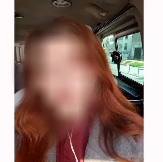 Alma, 27