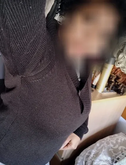 Emina, 39