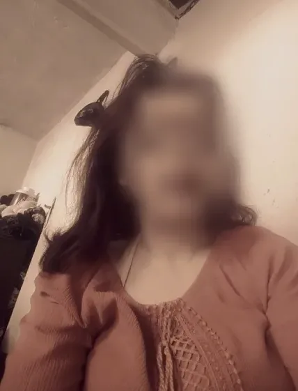 Isabella, 39