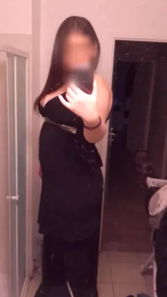 Jasmin, 39