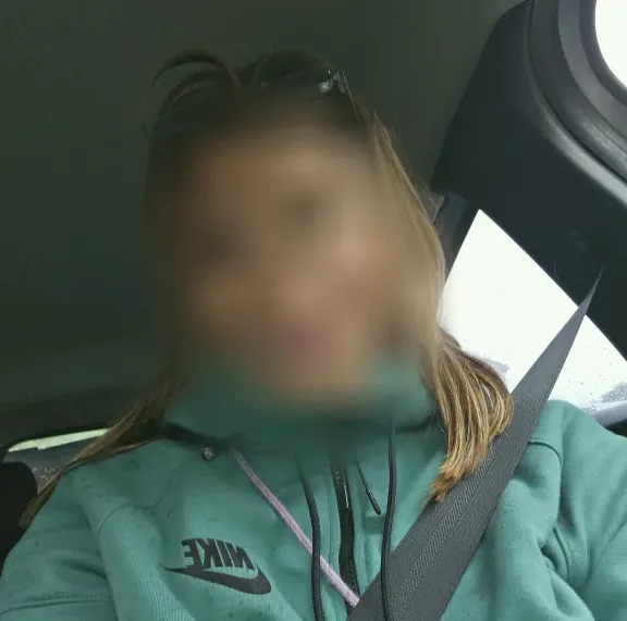 Marie, 22