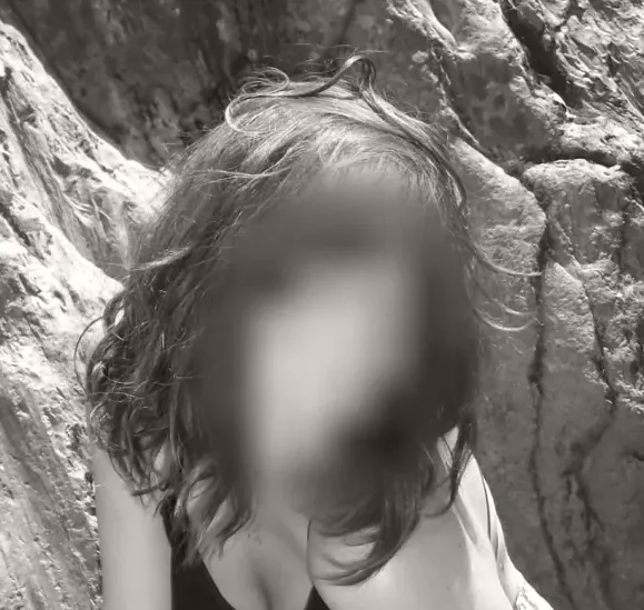 Olivia, 20