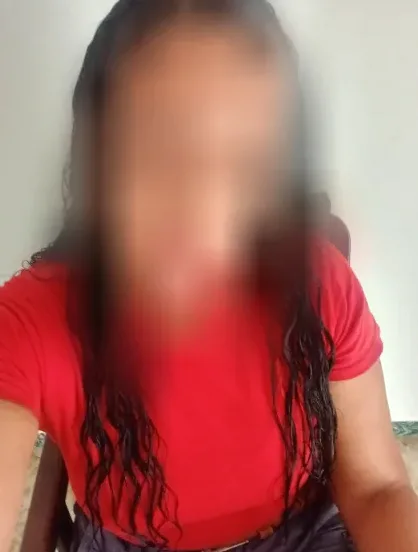 Tina, 36